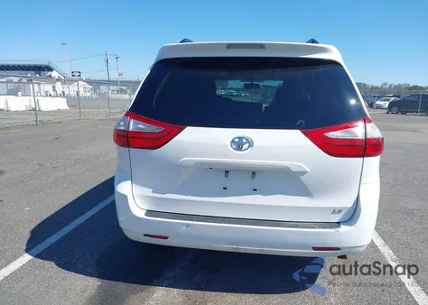 2017 Toyota Sienna Le 8 Passenger из США, поврежденный, VIN 5TDKZ3DC9HS797877